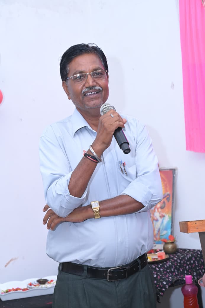 Dr. ROSHAN KUMAR NAMDEO